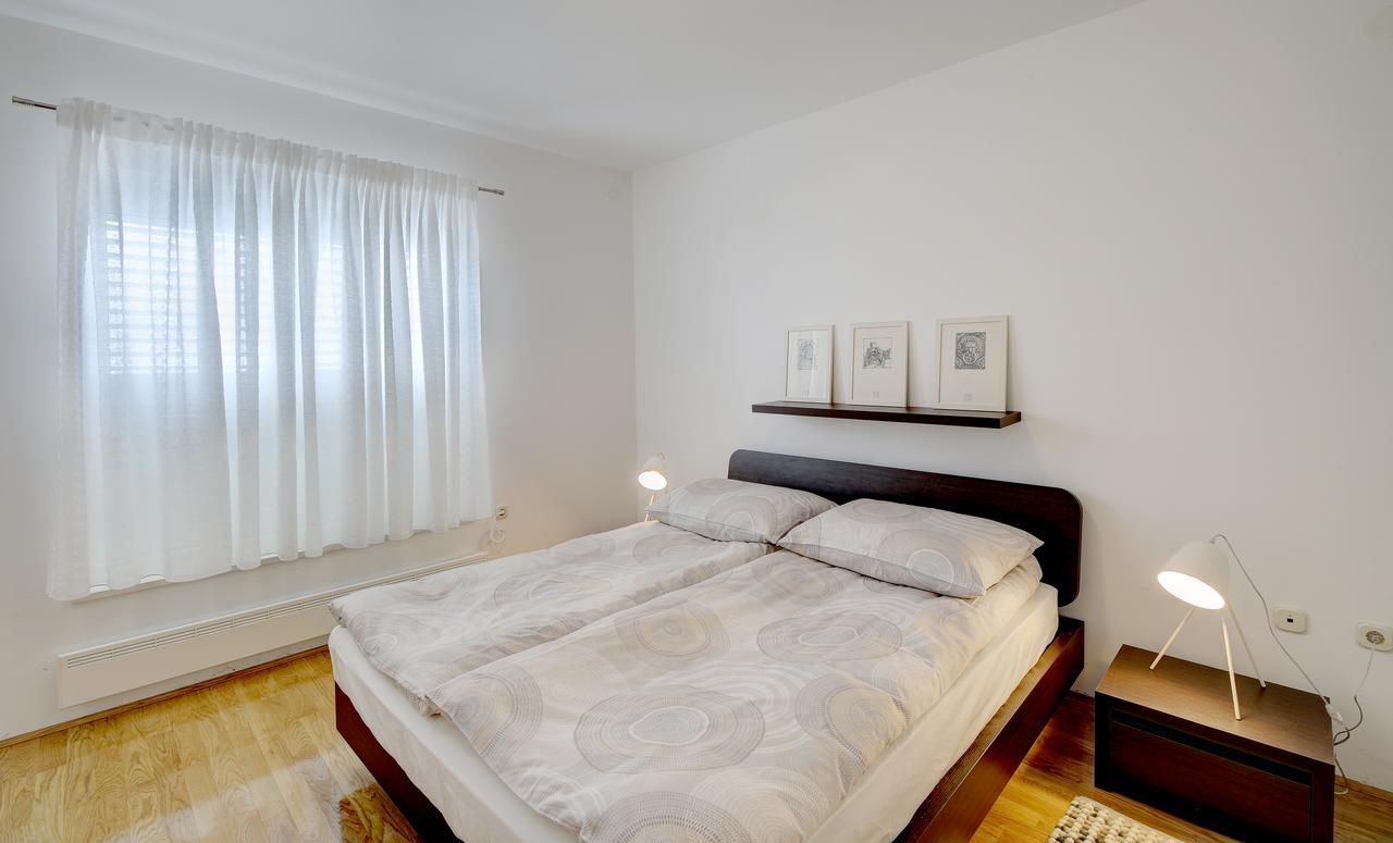 Apartment 330 Дубровник Екстер'єр фото